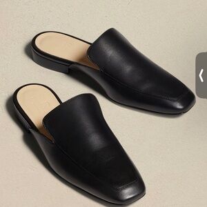 Banana Republic Leather Mules